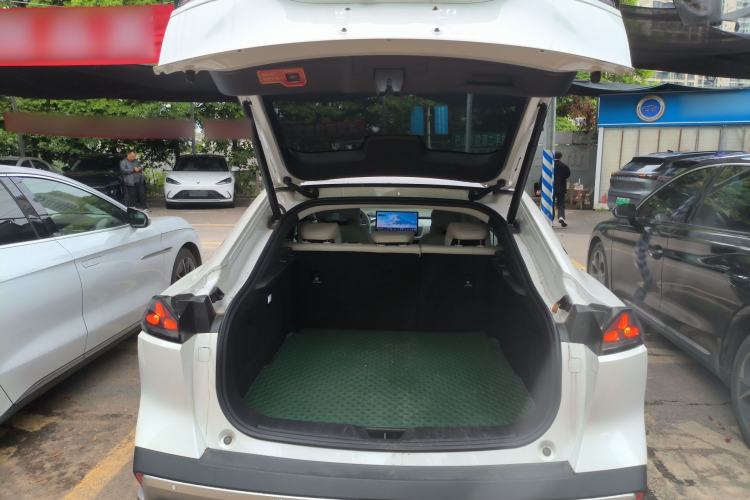 Used Deepal SL03 2022 515 Pure Electric Version Trunk