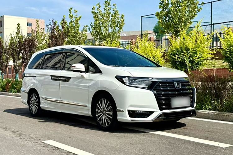 Used Honda Elysion 2022 2.0L eHEV Luxury Edition