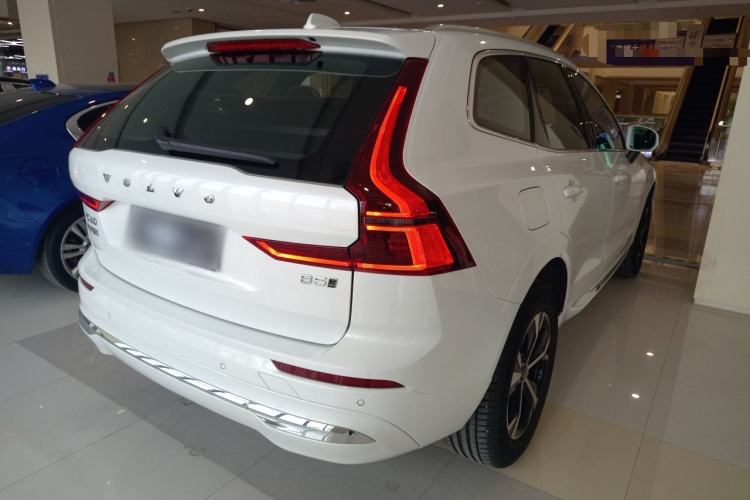 Used Volvo XC60 2026 B5 4x4 Smart Luxury Edition
