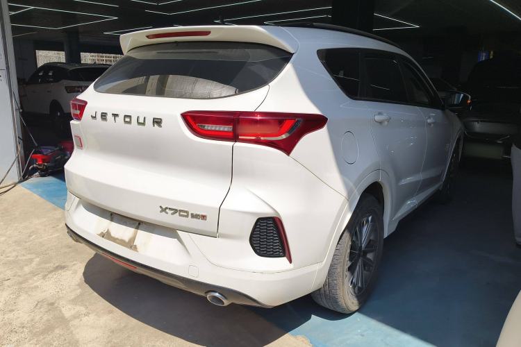 Used JETOUR X70 2020 1.5T DCT Comfort Edition 5-seater