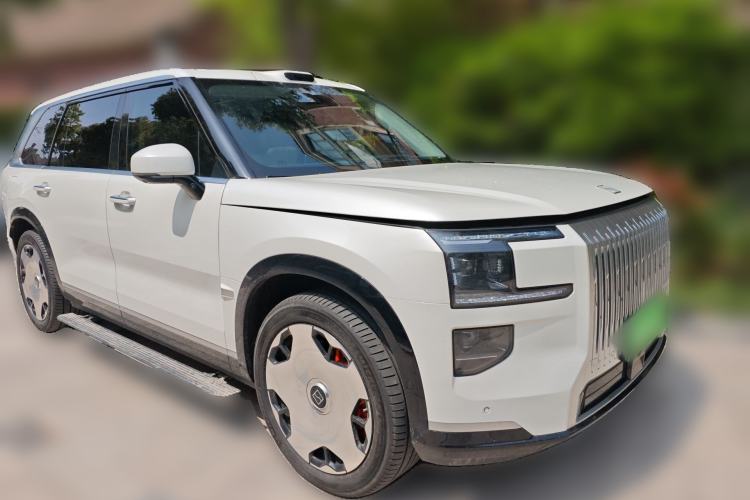 Used Zeekr 9X 2025 Ultra Edition Front Right 45 Deg