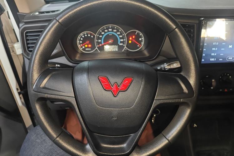 Used Wuling Hongguang V 2021 1.5L Refreshed Enjoyment Edition LAR