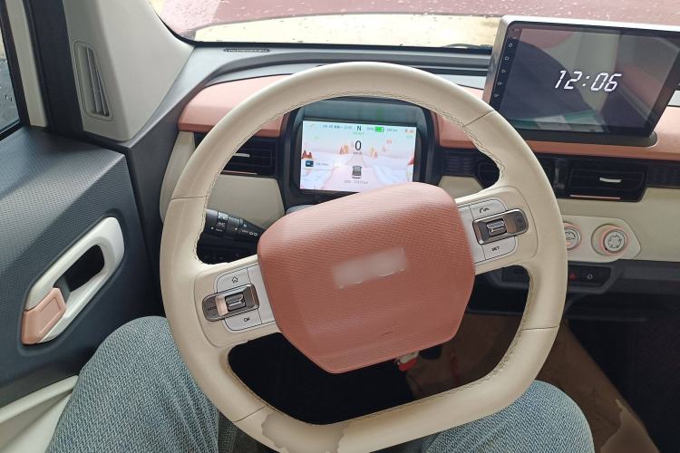 Used Chery New Energy QQ Ice Cream 2022 Taohuanxi Sweet Peach Edition