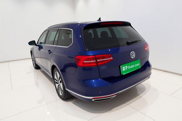 Used Volkswagen Variant New Energy 2019 GTE model Exterior 2
