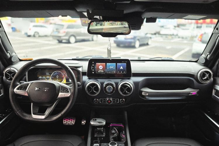 Used BAIC Off-Road BJ40 2022 2.0T Automatic Four-Wheel Drive Ring of the Tower Champion Edition