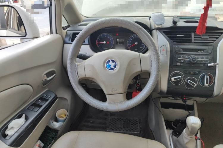 Used Venucia D50 2015 1.6L Manual Fashion Edition