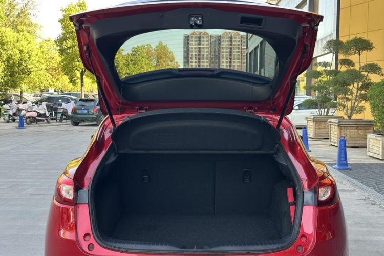 Used Mazda CX-4 2016 2.5L Automatic 4x4 Sky Blue Passion Edition