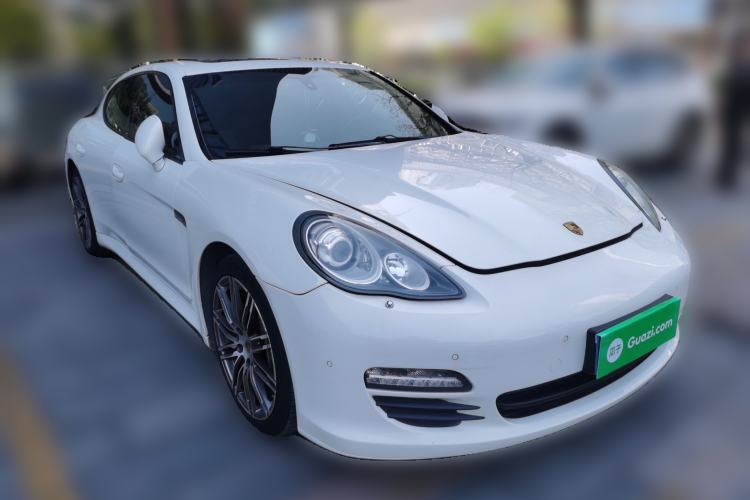 Used Porsche Panamera 2010 Panamera 3.6L Front Right 45 Deg