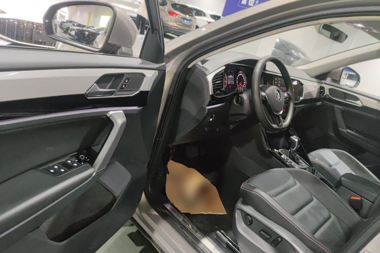 Used Volkswagen Tayron 2020 330TSI Two-Wheel Drive Luxury Smart Connectivity Version