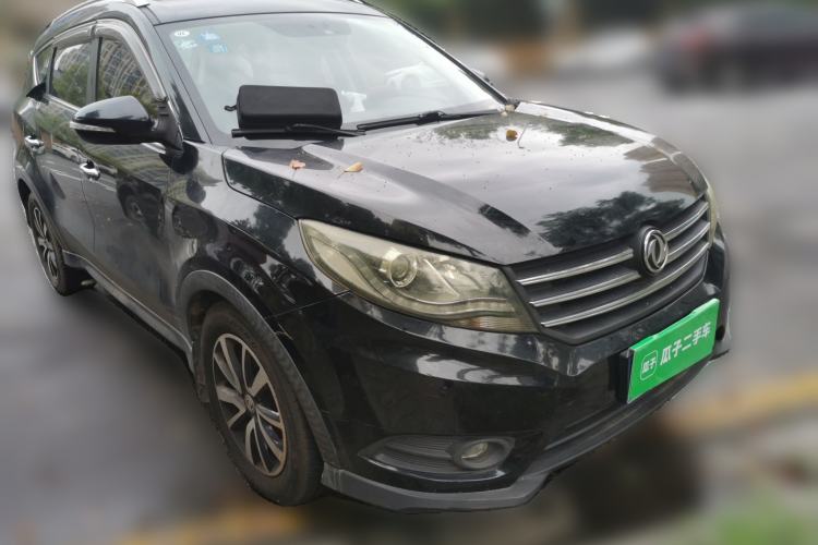 Used Dongfeng Fengon 580 2016 1.5T Manual Luxury Edition Front Right 45 Deg