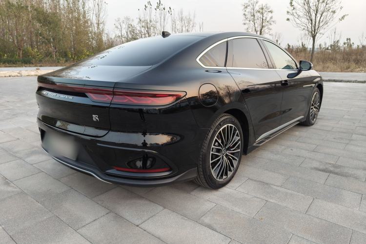 Used BYD Han 2025 EV with 701 km of Laser Radar-Enabled Intelligent Driving