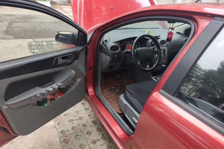 Used Ford Focus 2013 Hatchback Classic 1.8L Automatic Base Model