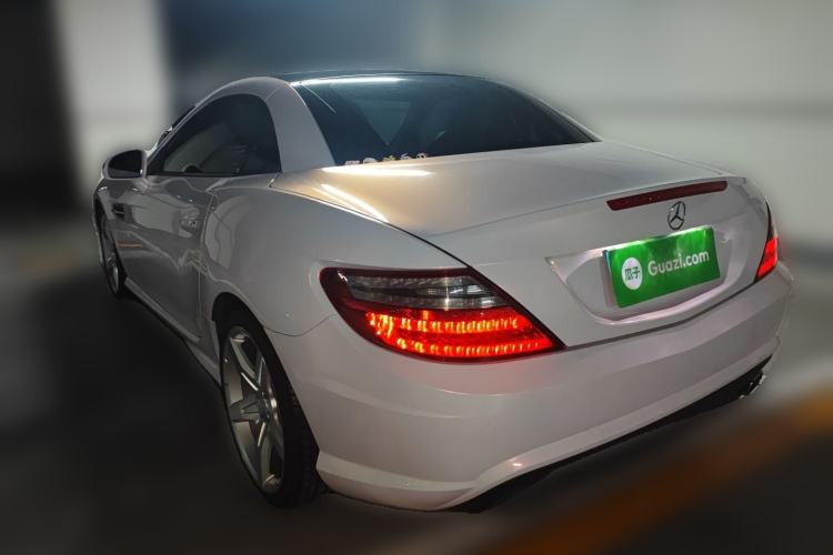 Used Mercedes-Benz SLK-Class 2011 SLK 200 Luxury Sports Model

