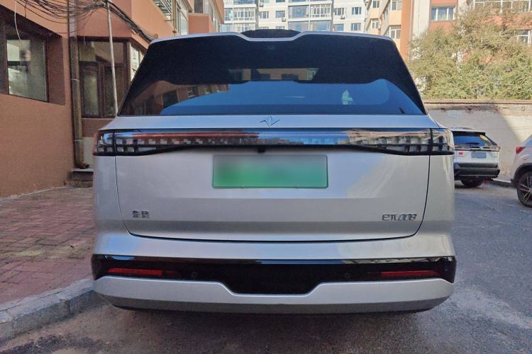 Used Dongfeng eπ eπ008 2024 210Max Range-Extended Version 6 Seats