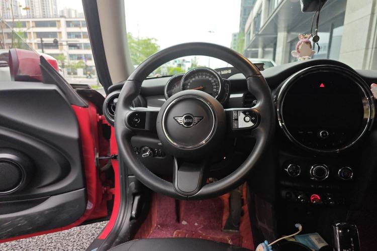 Used MINI 2022 1.5T ONE Steering Wheel
