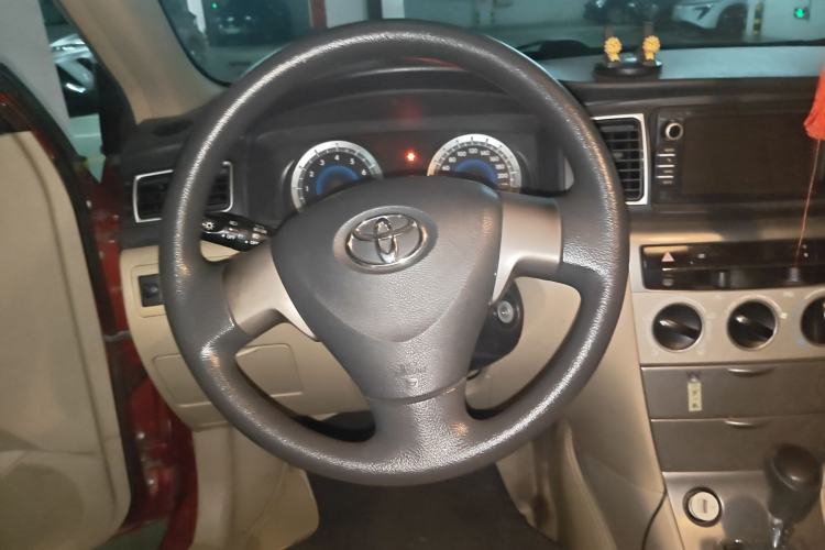 Used Toyota Corolla EX 2013 1.6L Automatic Luxury Edition
