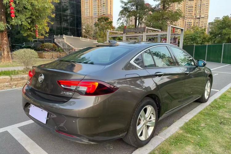 Used Buick Regal 2019 20T Elite Version China V Standard Rear Right 45 Deg