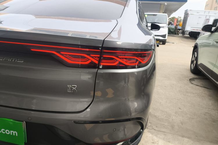 Used BYD Han 2023 DM-i Champion Edition 121KM Prestige Model
