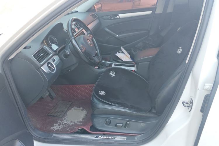 Used Volkswagen Passat 2014 1.8TSI DSG Prestige Navigation Edition