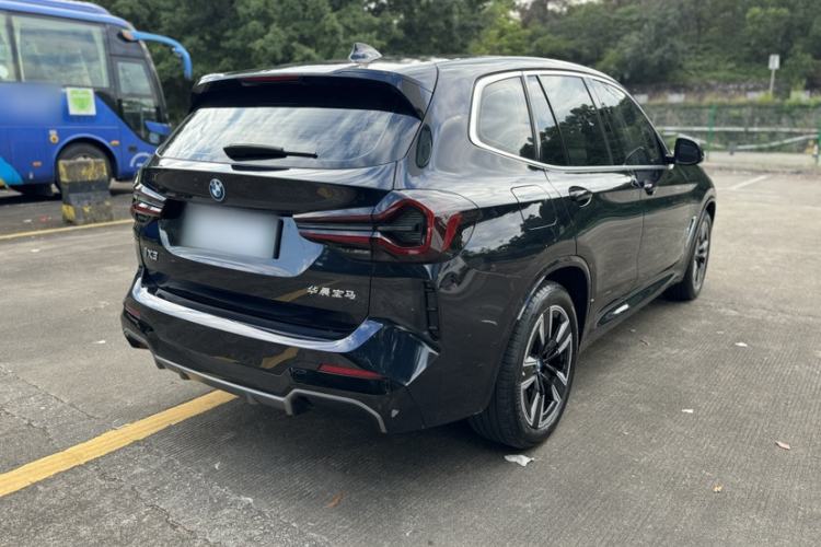 Used BMW iX3 2022 Updated Leading Version
