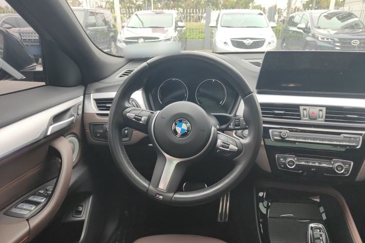 Used BMW X2 2021 Restyled sDrive25i Midnight Edition Steering Wheel