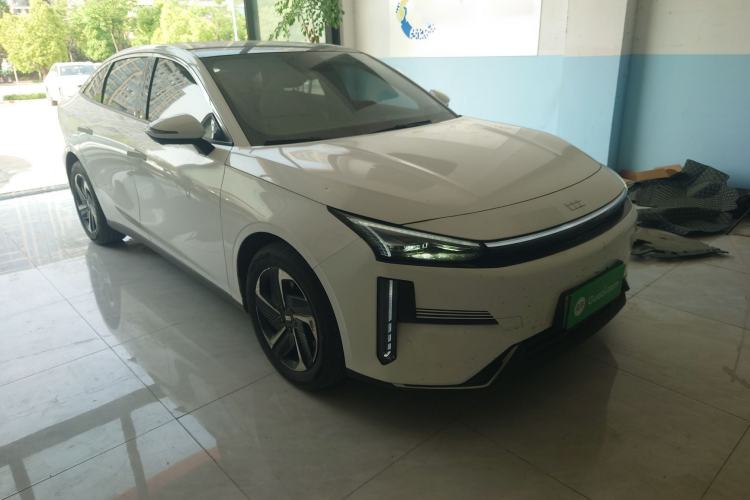 Used Geely Galaxy L6 2023 125km MAX
