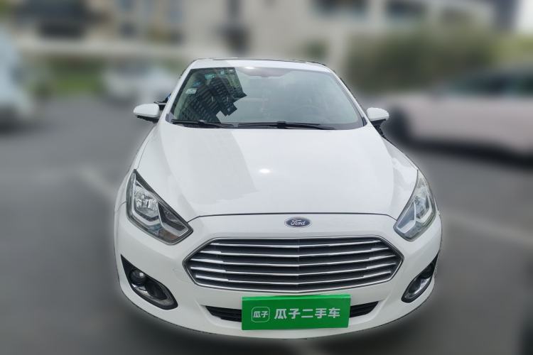 Used Ford Escort 2015 1.5L Automatic Fashion Model Front