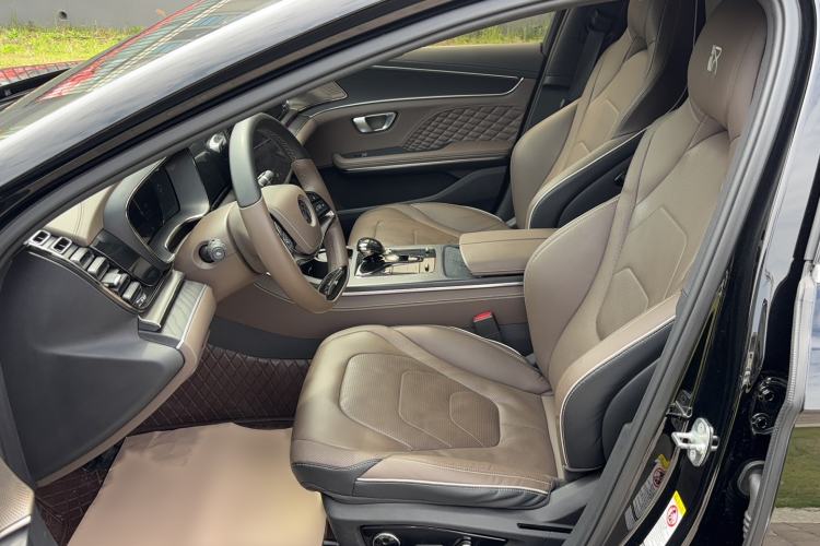 Used BYD Han 2022 DM-i 121KM Luxury Model Left Front Seat