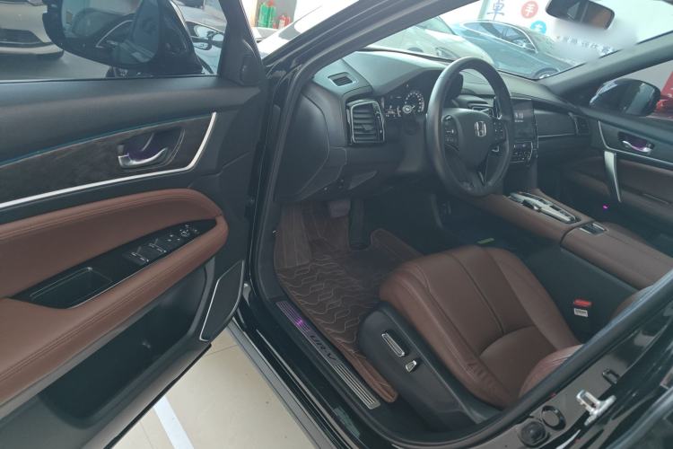 Used Honda UR-V 2020 370TURBO Two-Wheel Drive Luxury Edition