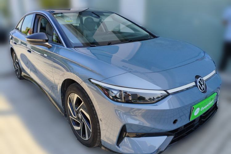 Used Volkswagen ID.7 VIZZION 2024 First Edition Front Right 45 Deg