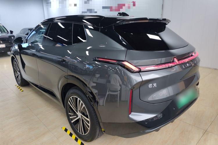 Used Lynk & Co 08 EM-P 2025 120km Long-Range Halo Rear Left 45 Deg