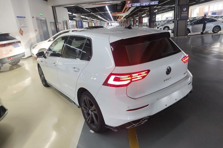 Used Volkswagen Golf 2023 Facelift 280TSI DSG R-Line Lite