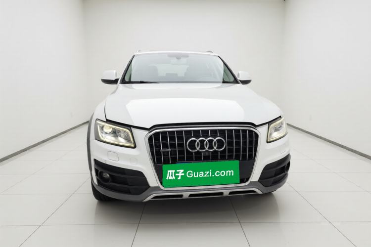Used Audi Q5 2017 Plus 40 TFSI Technology Model