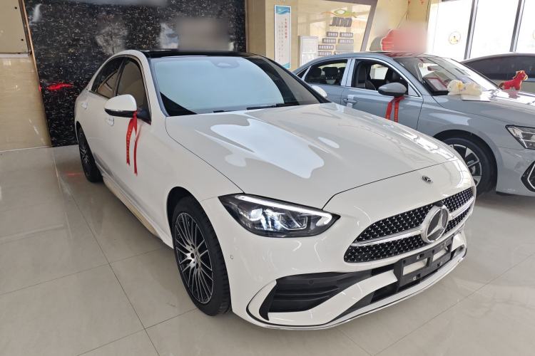 Used Mercedes-Benz C-Class 2024 Restyled C 260 L Sport Edition Front Right 45 Deg