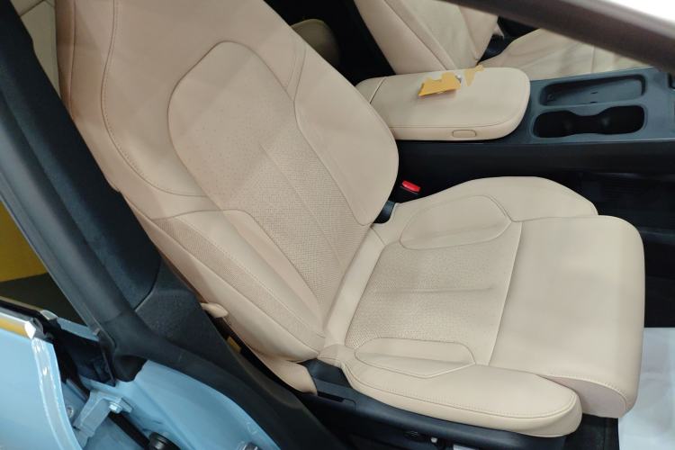 Used Nio ET5T 2024 75kWh Touring Right Front Seat