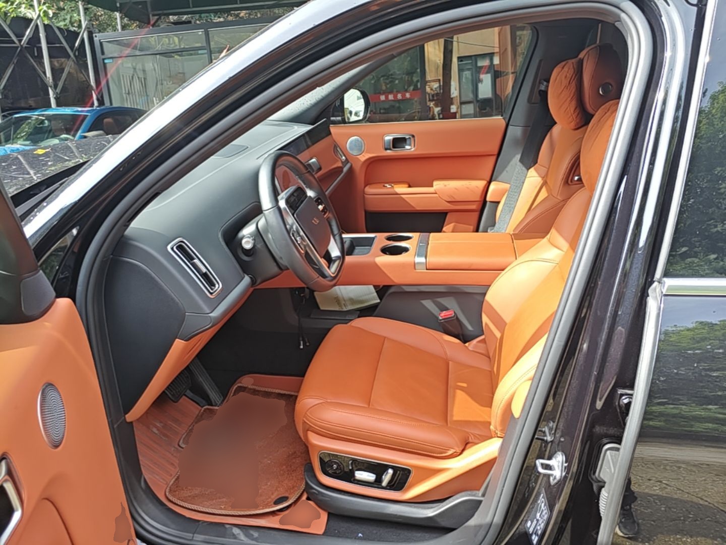 Interior delantero