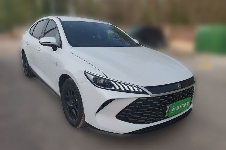 Used BYD Qin PLUS 2025 DM-i Smart Drive 55KM Leading Model
