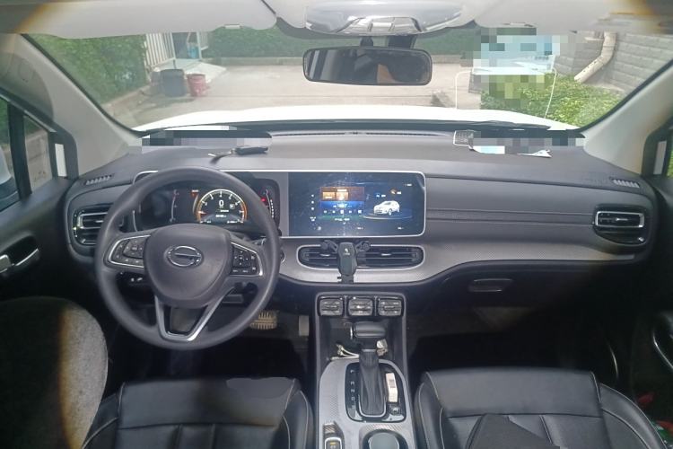 Used GAC Trumpchi GS3 2022 POWER 270T Automatic Luxury Edition Center Console