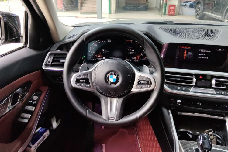 Used BMW 3 Series 2021 325Li M Sport Shadowline Package Steering Wheel