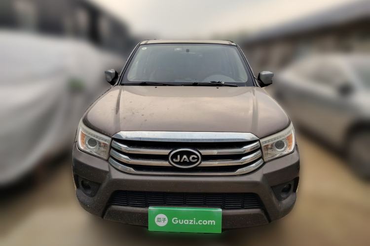 Used JAC Group V7 2018 2.0T Two-Wheel-Drive Luxury Version D19TCIE13 Front