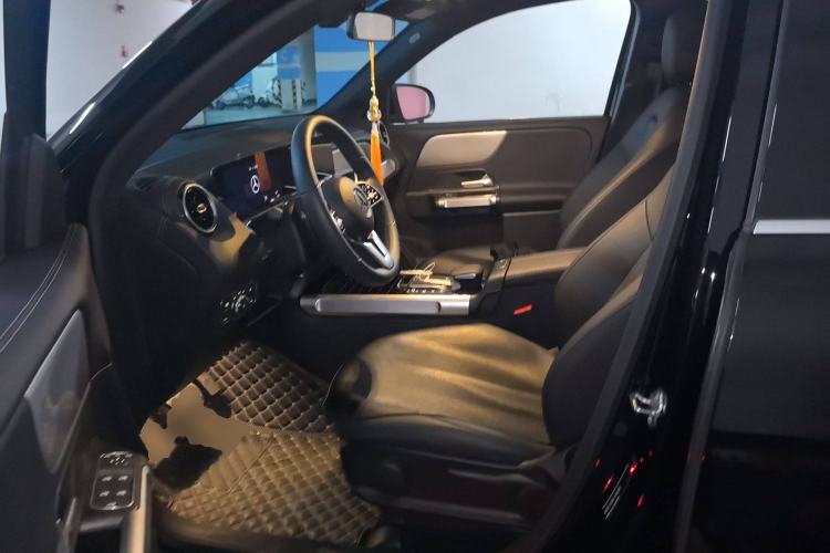 Used Mercedes-Benz GLB 2022 Second Facelift GLB 200 Fashion Edition
