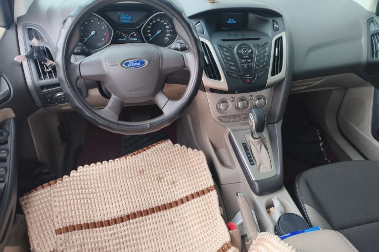 Used Ford Focus 2012 Sedan 1.6L Automatic Comfort Model
