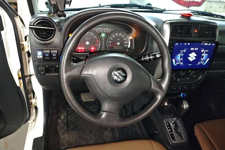 Used Suzuki Jimny 2011 1.3 AT