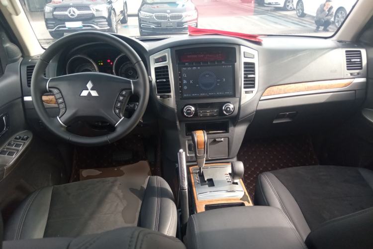 Used Mitsubishi Pajero 2019 3.0L Automatic Comfort Edition