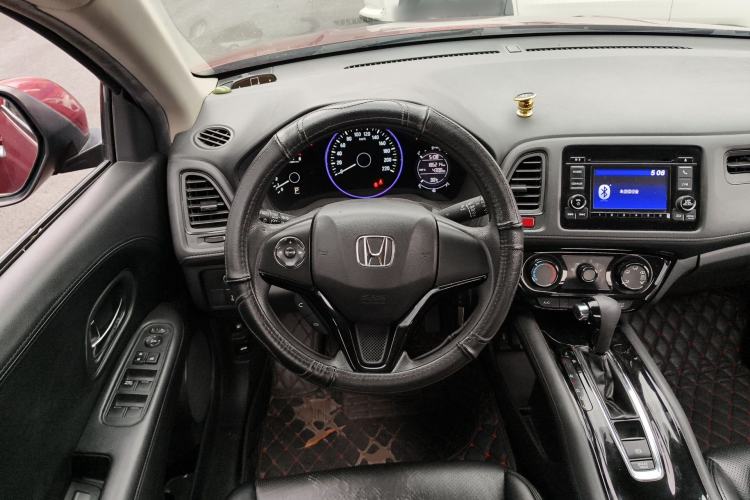 Used Honda Vezel 2015 1.5L CVT two-wheel drive Comfort trim Steering Wheel
