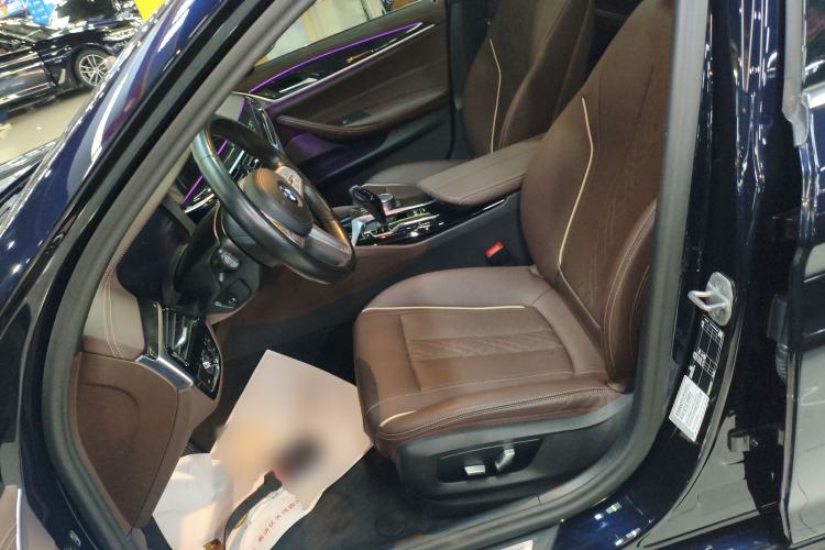 Used BMW 5 Series 2022 Second Facelift 525Li M Sport Package
