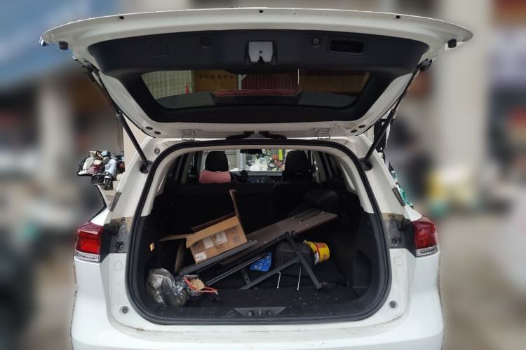 Used CHANGAN OSHAN X7 PLUS 2022 1.5T Blue Whale Edition Automatic Luxury 7-Seater
