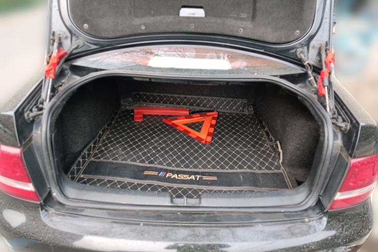 Used Volkswagen Passat 2009 1.8T Automatic Luxury Edition