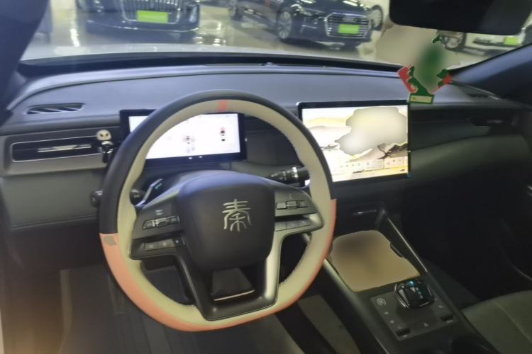 Used BYD Qin PLUS 2025 DM-i Smart Drive 55KM Beyond Model
