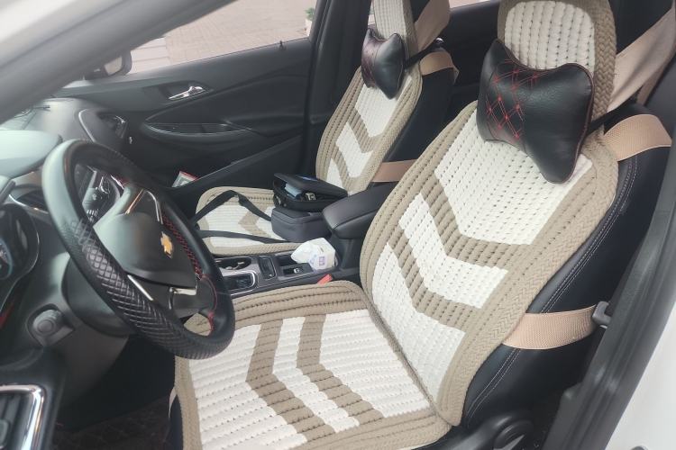 Used Chevrolet Cruze 2018 320 Automatic Pioneer Sunroof Edition Left Front Seat